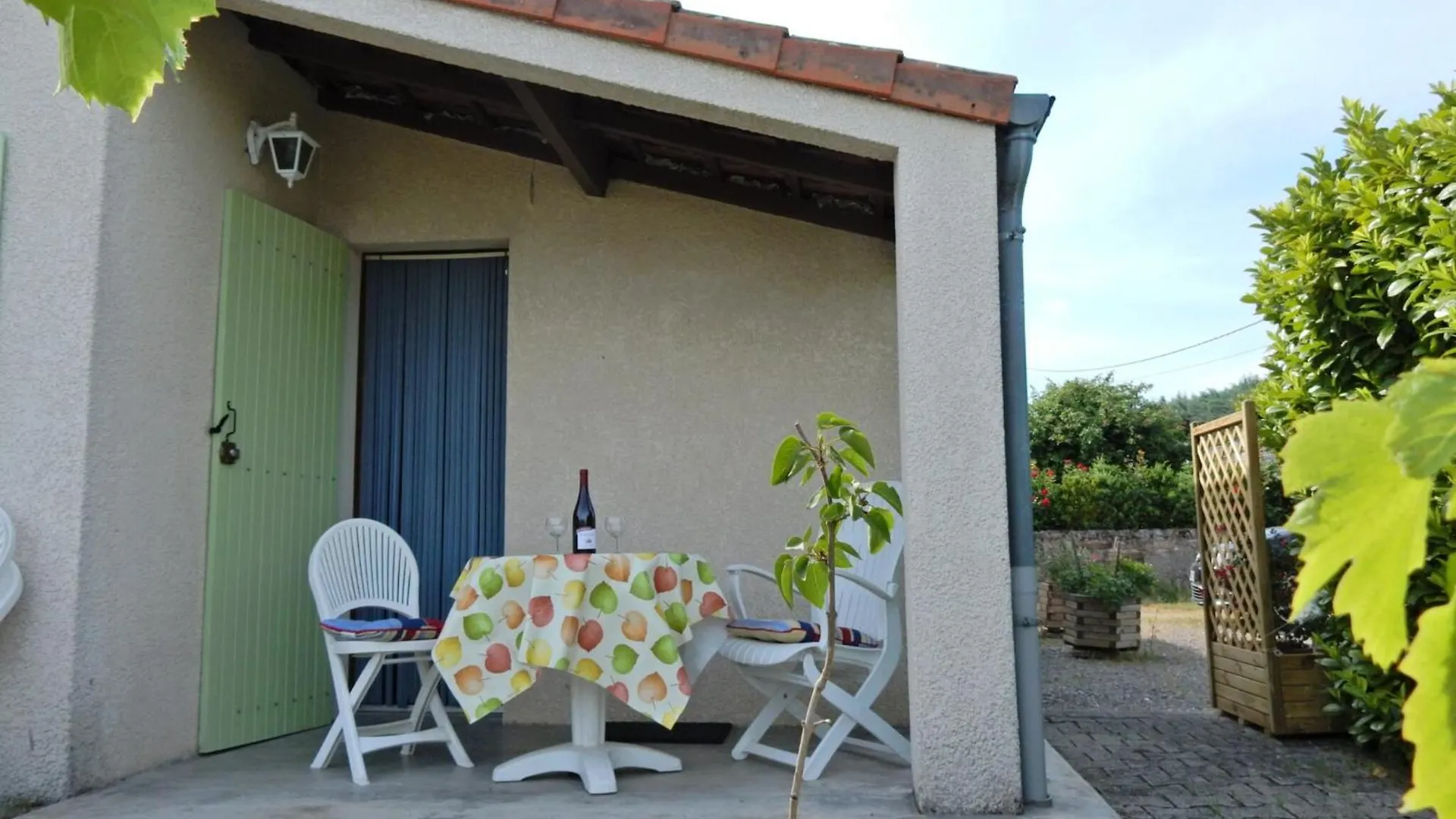 Comfortable Apartment In Lablach Re With Terrace In Ard Che Lablachere Holiday home